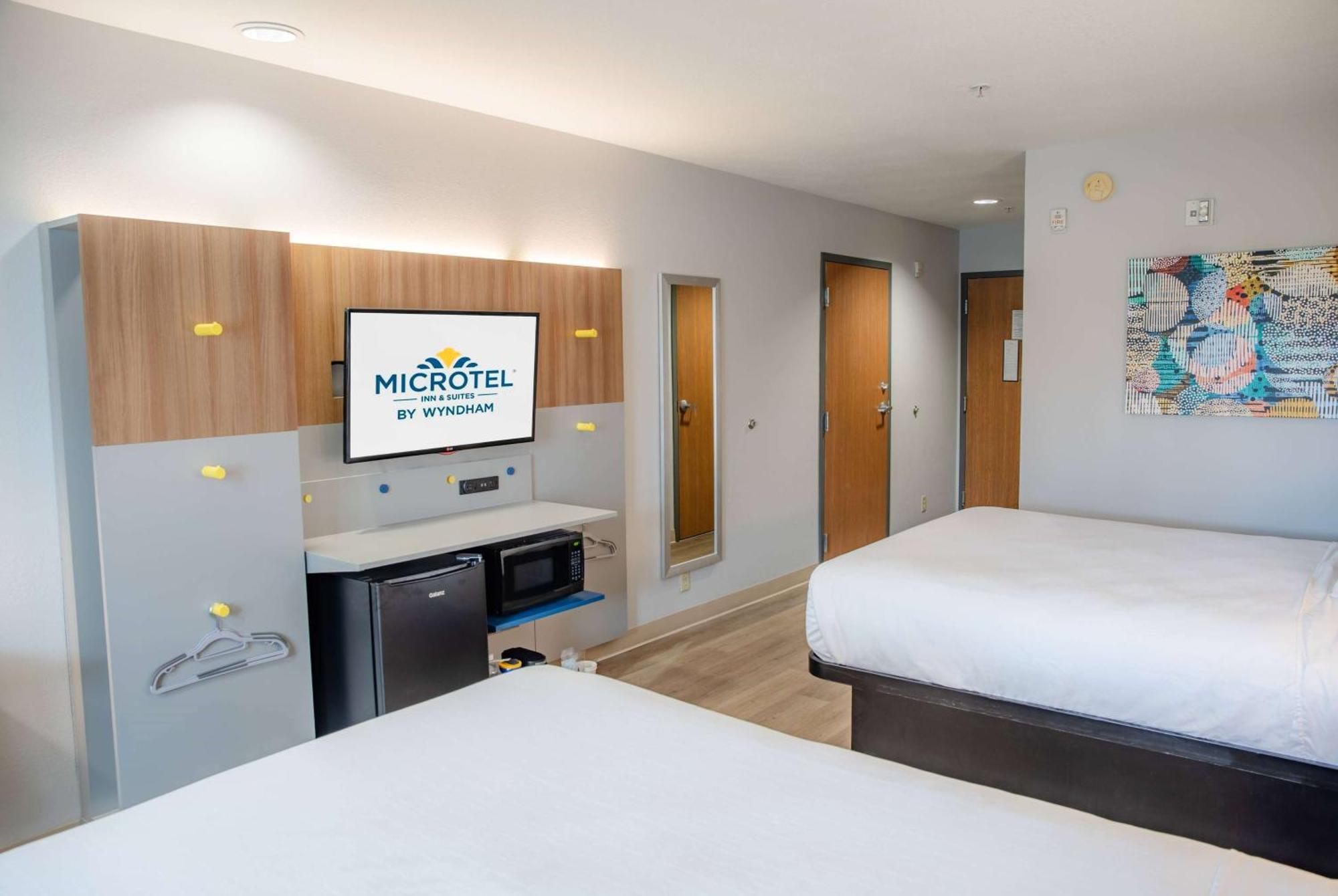 Microtel Inn & Suites By Wyndham Kingsland Naval Base I-95 Exterior photo